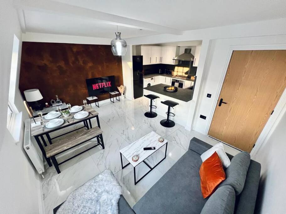 2 Bed Harbourside Penthouse With Hot Tub & Stunning Roof Terrace Apartamento Weymouth Exterior foto